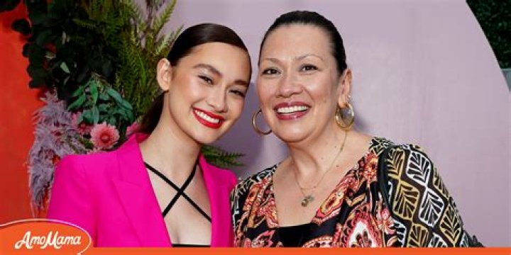 Are Lola Tung Parents Chinese? Belly From The Summer Making Headlines