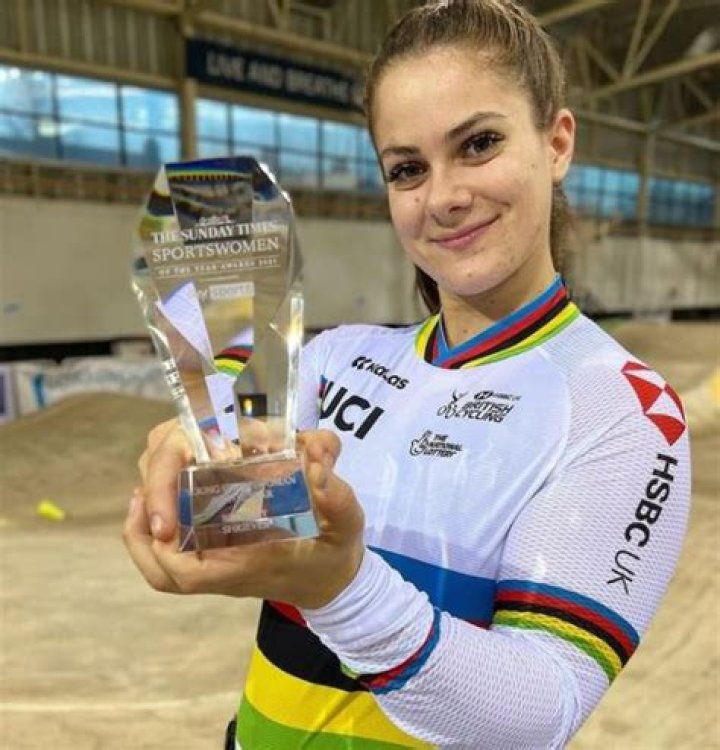 
Bethany Shriever Height, Weight, Net Worth, Age, Birthday, Wikipedia, Who, Nationality, Biography 