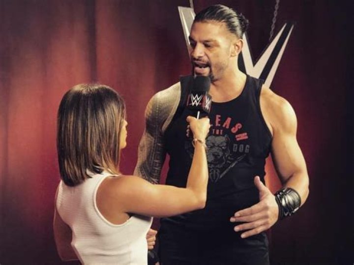 
Charly Caruso (WWE, ESPN) Age, Height, Boyfriend, Wiki 