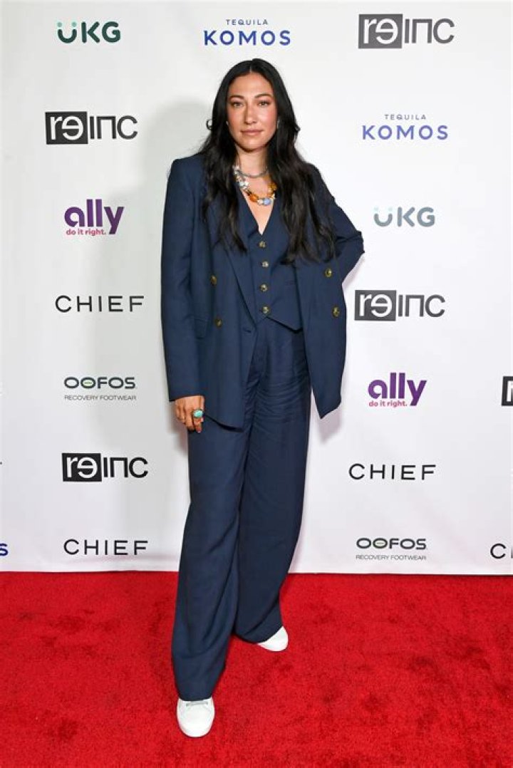 Christen Height, Weight, Net Worth, Age, Birthday, Wikipedia, Who, Instagram, Biography