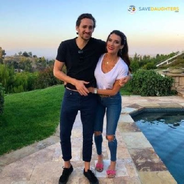 Christina Pascucci Height, Weight, Net Worth, Age, Birthday, Wikipedia, Who, Nationality, Biography