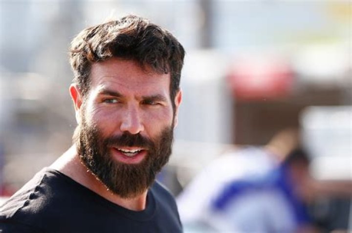 
Dan Bilzerian Las Vegas Shooting Update – Did He Serve In The Military As A Navy Seal? 