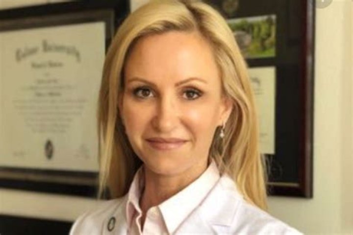 Dr. Charity Dean Height, Weight, Net Worth, Age, Birthday, Wikipedia, Who, Nationality, Biography