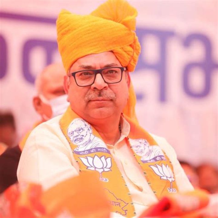 
Dr Satish Poonia Height, Weight, Net Worth, Age, Birthday, Wikipedia, Who, Nationality, Biography 