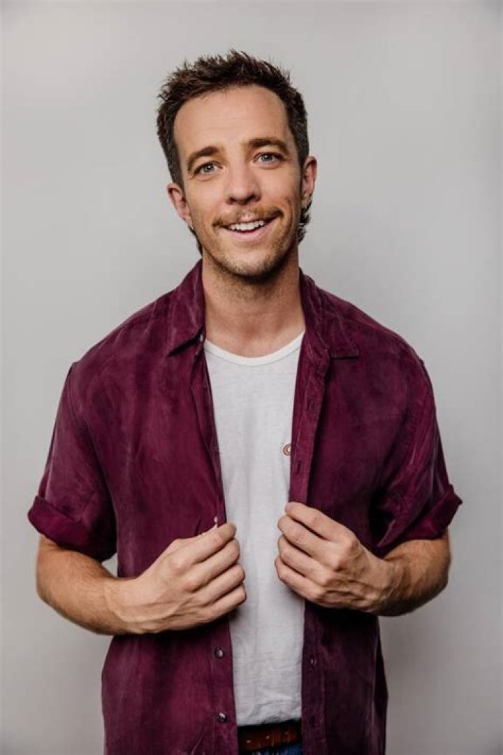 
Eli Matthewson Height, Weight, Net Worth, Age, Birthday, Wikipedia, Who, Nationality, Biography 