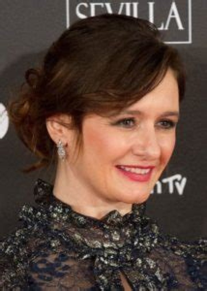
Emily Mortimer Height, Weight, Net Worth, Age, Birthday, Wikipedia, Who, Nationality, Biography 