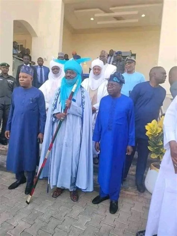 
Emir Of Kano, Aminu Bayero Signs The Condolence Register Of Late Queen Elizabeth 