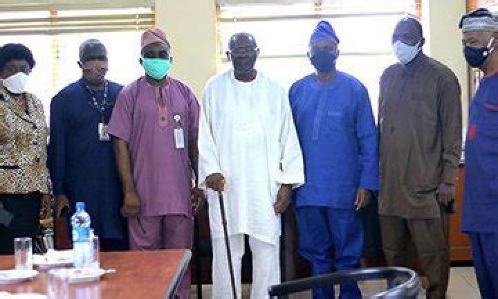 
Famous Nigerian Geographer, Akin Mabogunje, 90, has passed away 