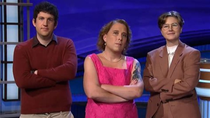 Fans Are Convinced Mattea Roach Has A Piercing But Where Is It?