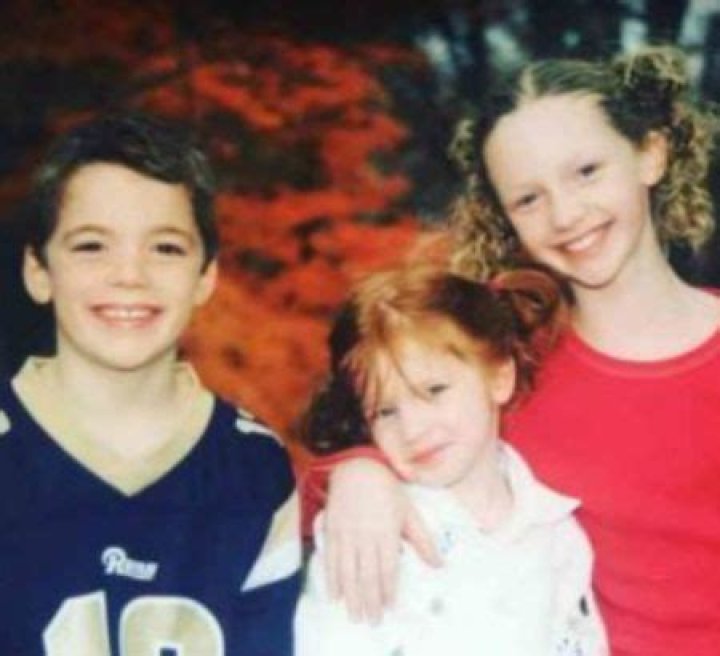 
Gabriel Basso Siblings And Parents Are His Rock Solid Support 