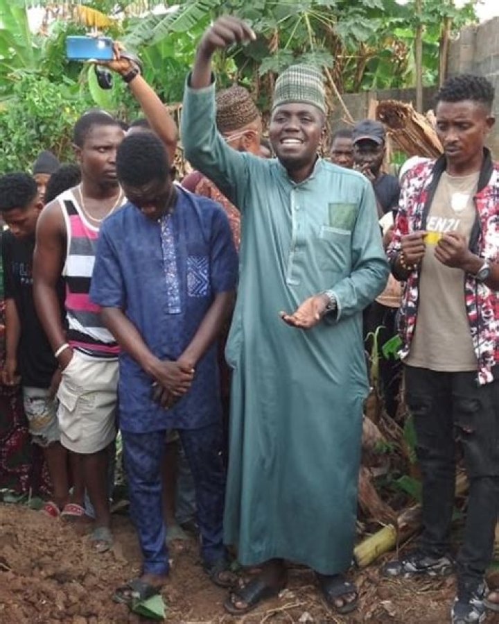 
Is Dejo Tunfulu Dead? Death News Update 2022 – What Happened To Him? 