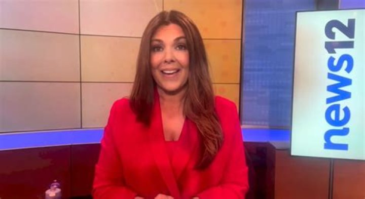 
Is Elisa Distefano Leaving News 12, Where Is She Going To Work? 