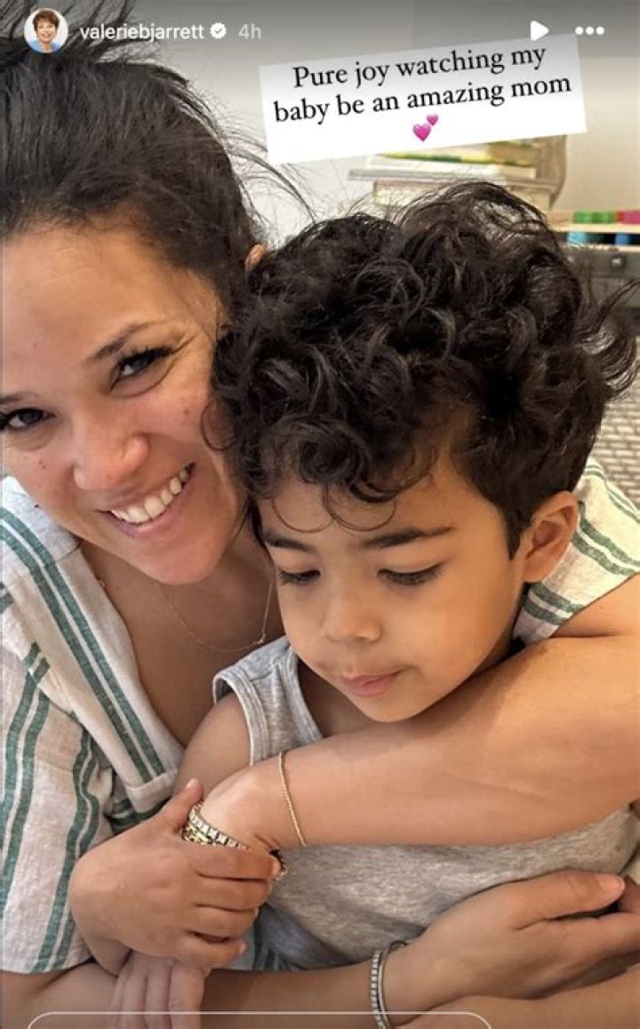 Is Laura Jarrett Related To Valerie Jarrett? Mother-Daughter Age Gap And Husband Tony Balkissoon