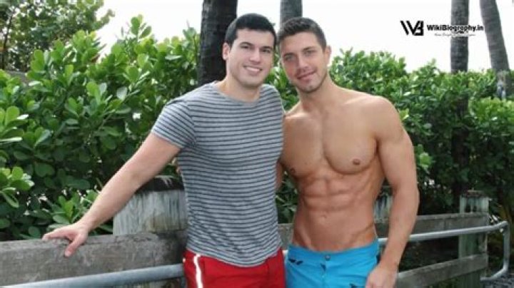 
Isidro Benitez Height, Weight, Net Worth, Age, Birthday, Wikipedia, Who, Nationality, Biography 