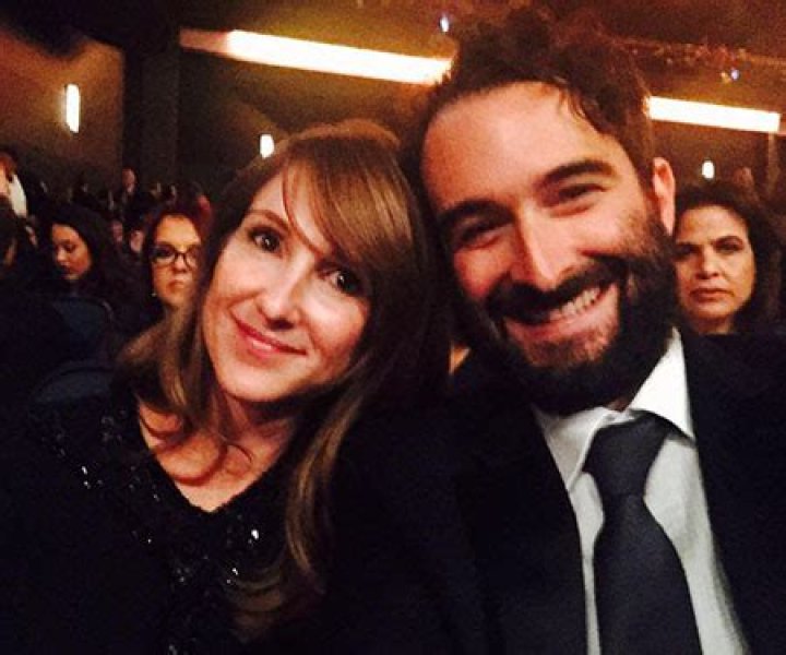 
Jay Duplass Jennifer Tracy-Duplass Know How To Balance Their Relationship Dynamics 