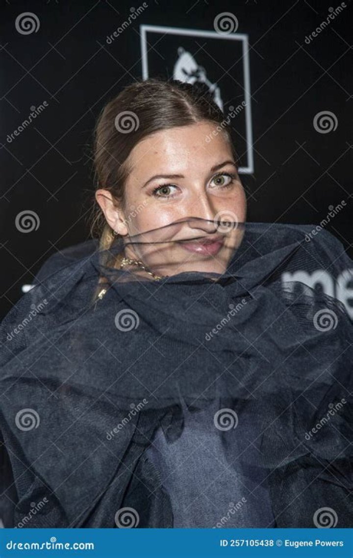 
Josie Clemens Age, Birthday, Wikipedia, Who, Nationality, Biography 