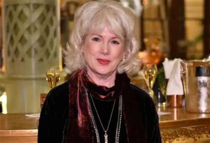 Julia Margret Hinds Height, Weight, Net Worth, Age, Birthday, Wikipedia, Who, Instagram, Biography