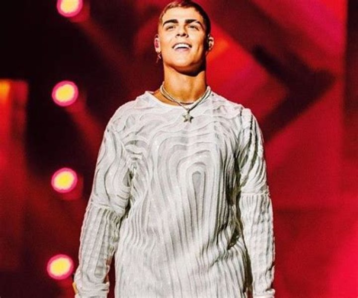 Lunay Height, Weight, Net Worth, Age, Birthday, Wikipedia, Who, Nationality, Biography