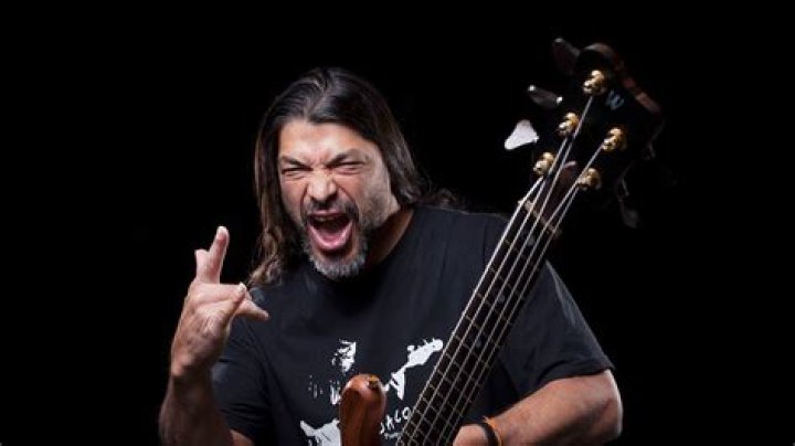 Robert Trujillo Height, Weight, Net Worth, Age, Birthday, Wikipedia, Who, Nationality, Biography
