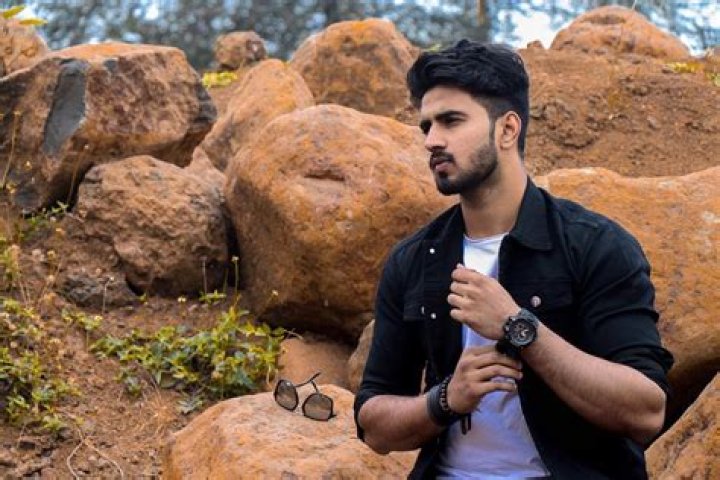 
Romil Agrawal Height, Weight, Net Worth, Age, Birthday, Wikipedia, Who, Nationality, Biography 
