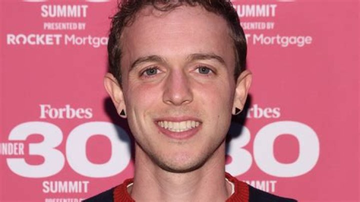 Ryan Breslow Height, Weight, Net Worth, Age, Birthday, Wikipedia, Who, Nationality, Biography