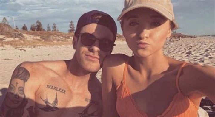 
Sam Rybka Boyfriend – Is She Dating Zac? Relationship Timeline And Age GAp 