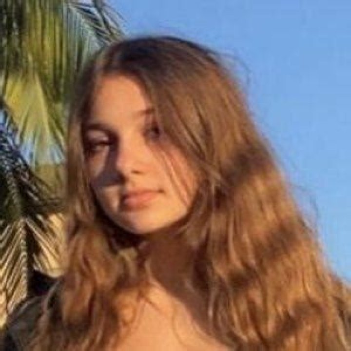 Sara Dobrik (TikTok Star) Biography, Age, Boyfriend, Height, Net Worth