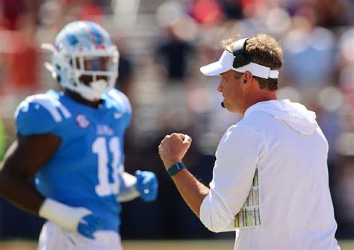 
Sean Lock Height, Weight, Net Worth, Age, Birthday, Wikipedia, Who, Nationality, Biography 