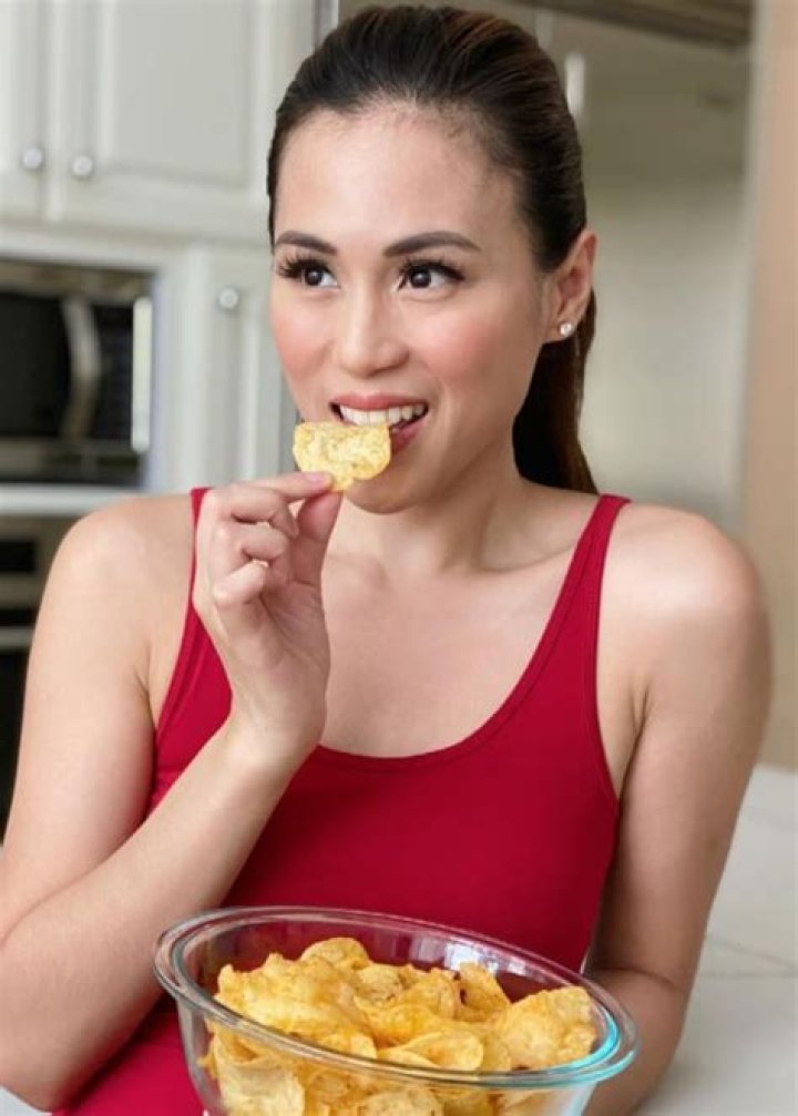 Toni Gonzaga Height, Weight, Net Worth, Age, Birthday, Wikipedia, Who, Instagram, Biography