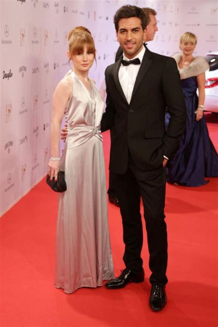 
Who Is Josephine Henning’s Partner? Her Dating History And Sexuality Debunked! 