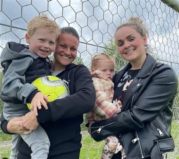 Who Is Sherida Spitse Partner? Ajax Footballer Married Life And Romance