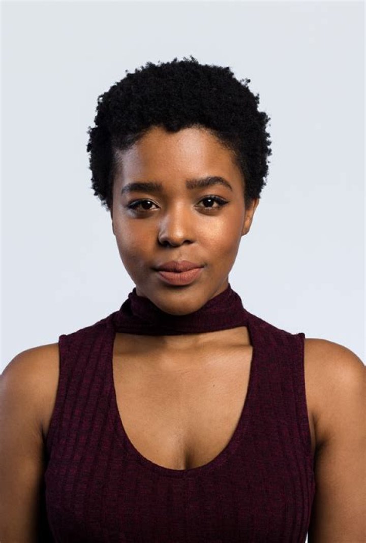 Zandile-Izandi Madliwa Height, Weight, Net Worth, Age, Wiki, Who, Instagram, Biography
